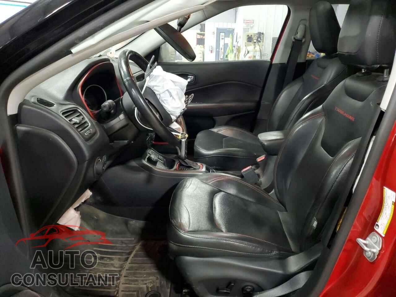 JEEP COMPASS 2019 - 3C4NJDDB1KT650810