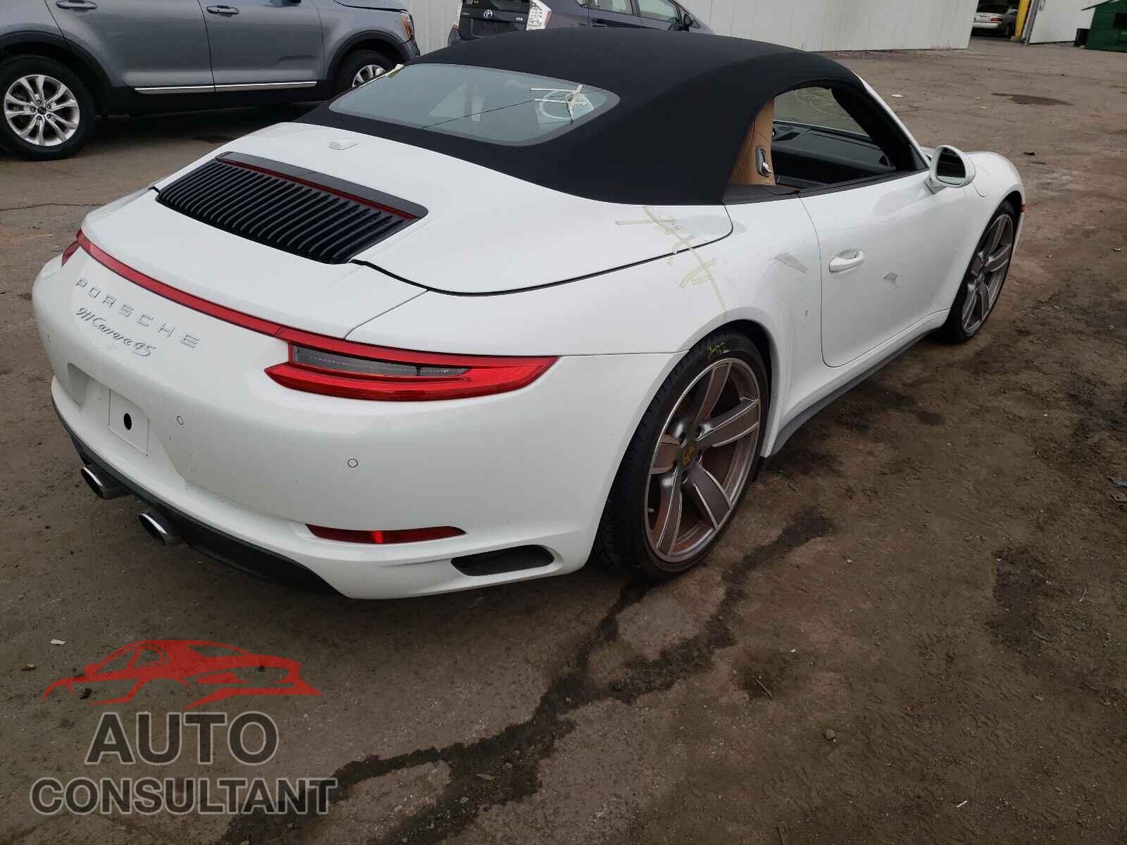PORSCHE 911 2018 - WP0CB2A98JS147785