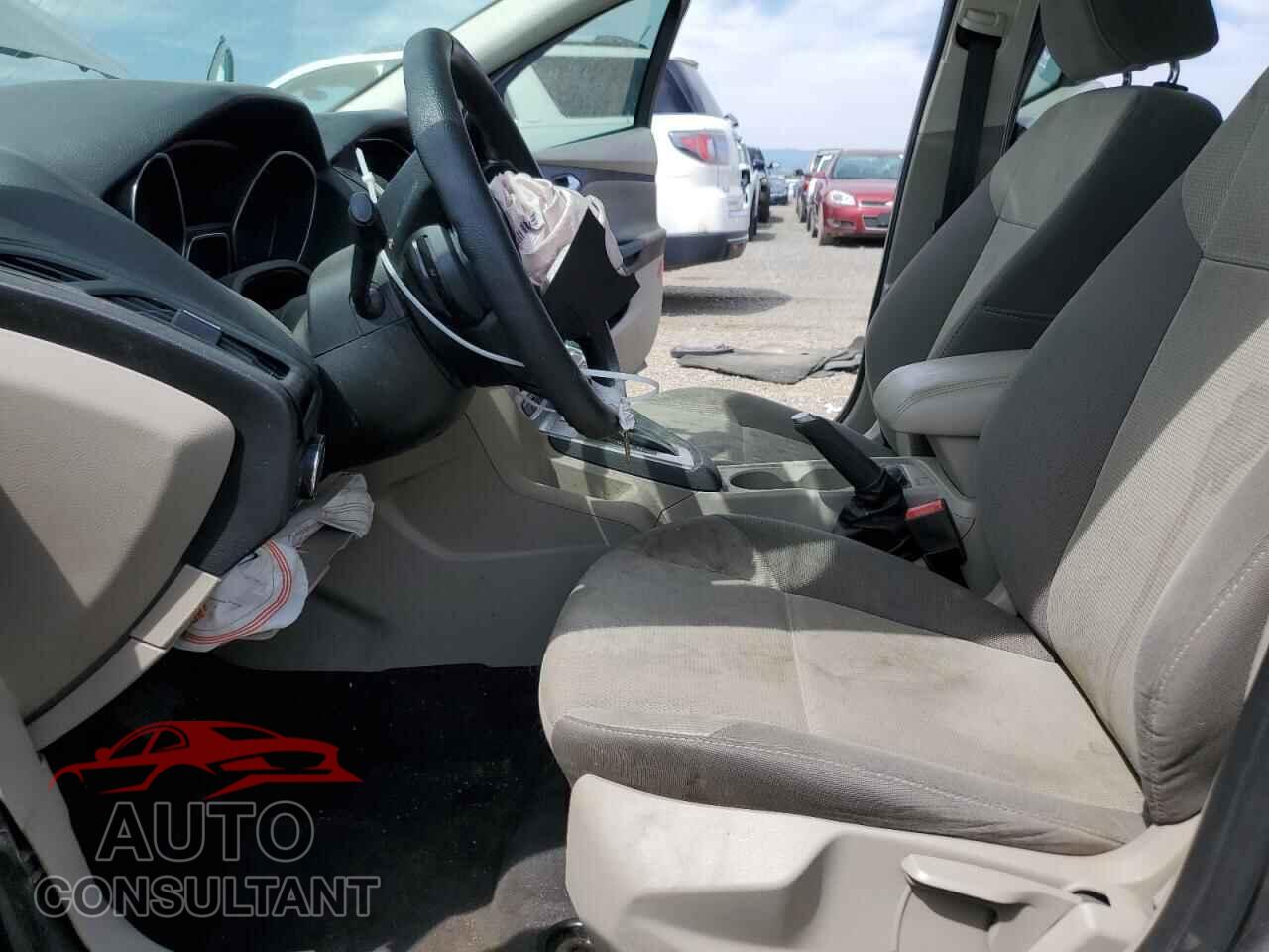 FORD FOCUS 2014 - 1FADP3F25EL301768