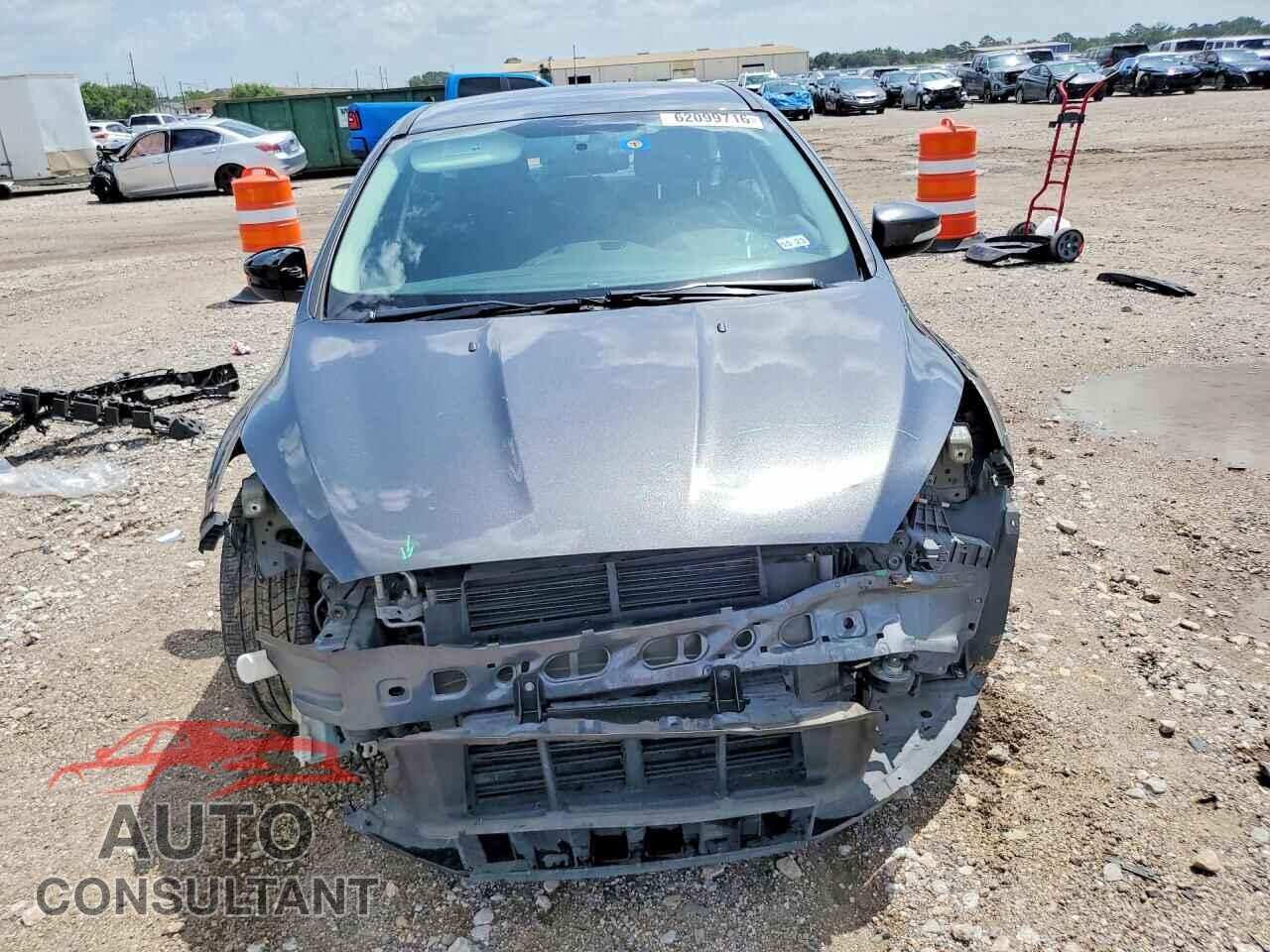 FORD FOCUS 2016 - 1FADP3K2XGL394215