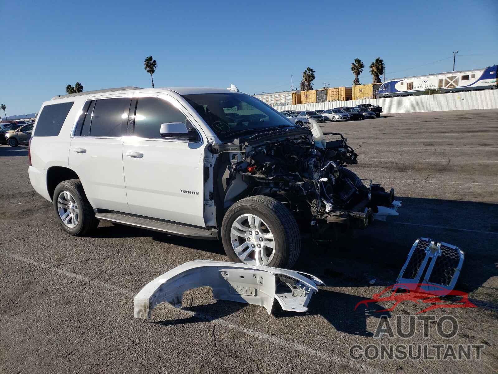 CHEVROLET TAHOE 2018 - 1GNSCAEC7JR203058