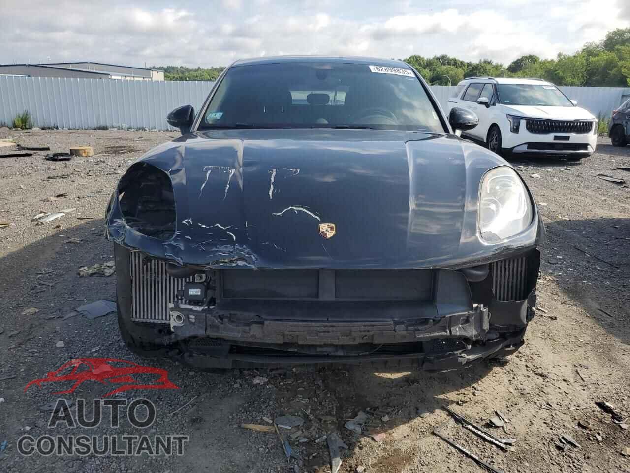 PORSCHE MACAN 2015 - WP1AB2A58FLB67765
