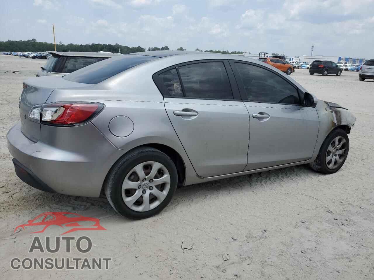MAZDA 3 2011 - JM1BL1UF7B1471452