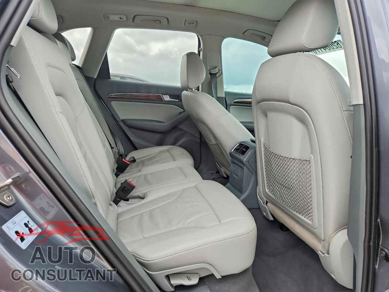 AUDI Q5 2015 - WA1LFAFP2FA010127