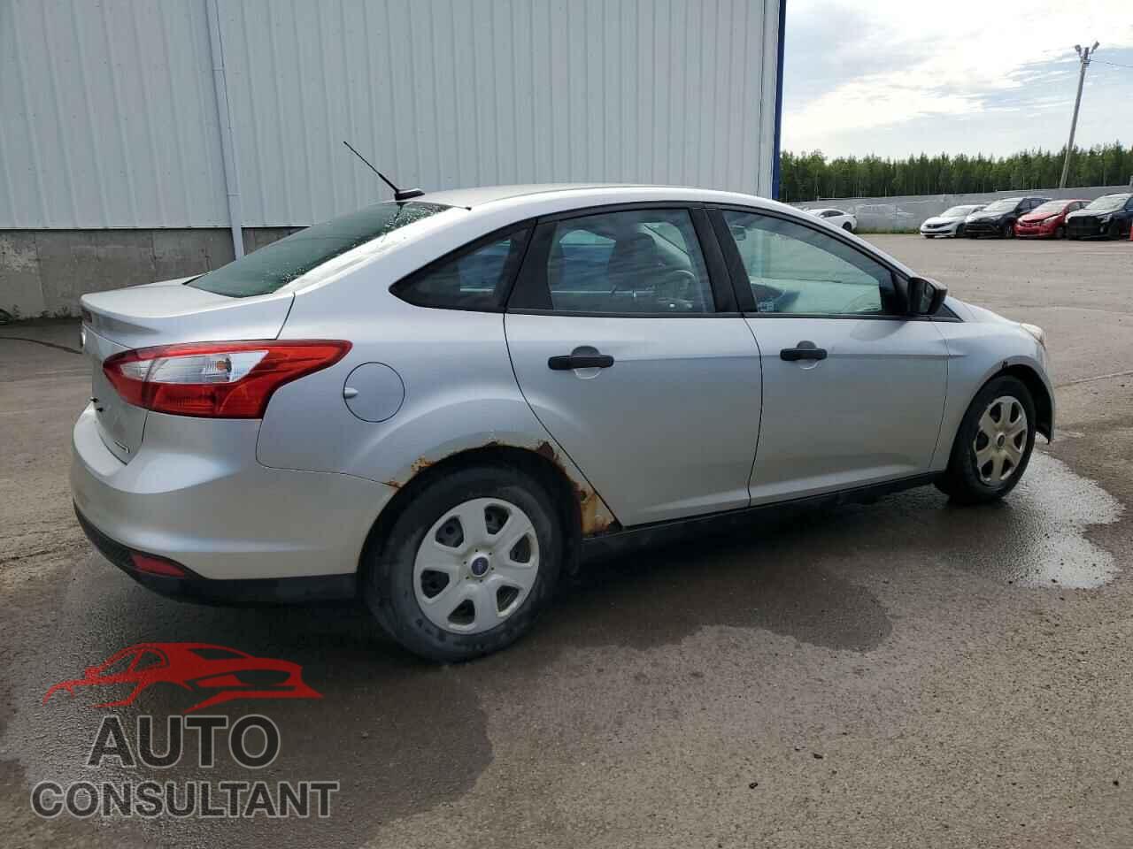 FORD FOCUS 2013 - 1FADP3E20DL298990