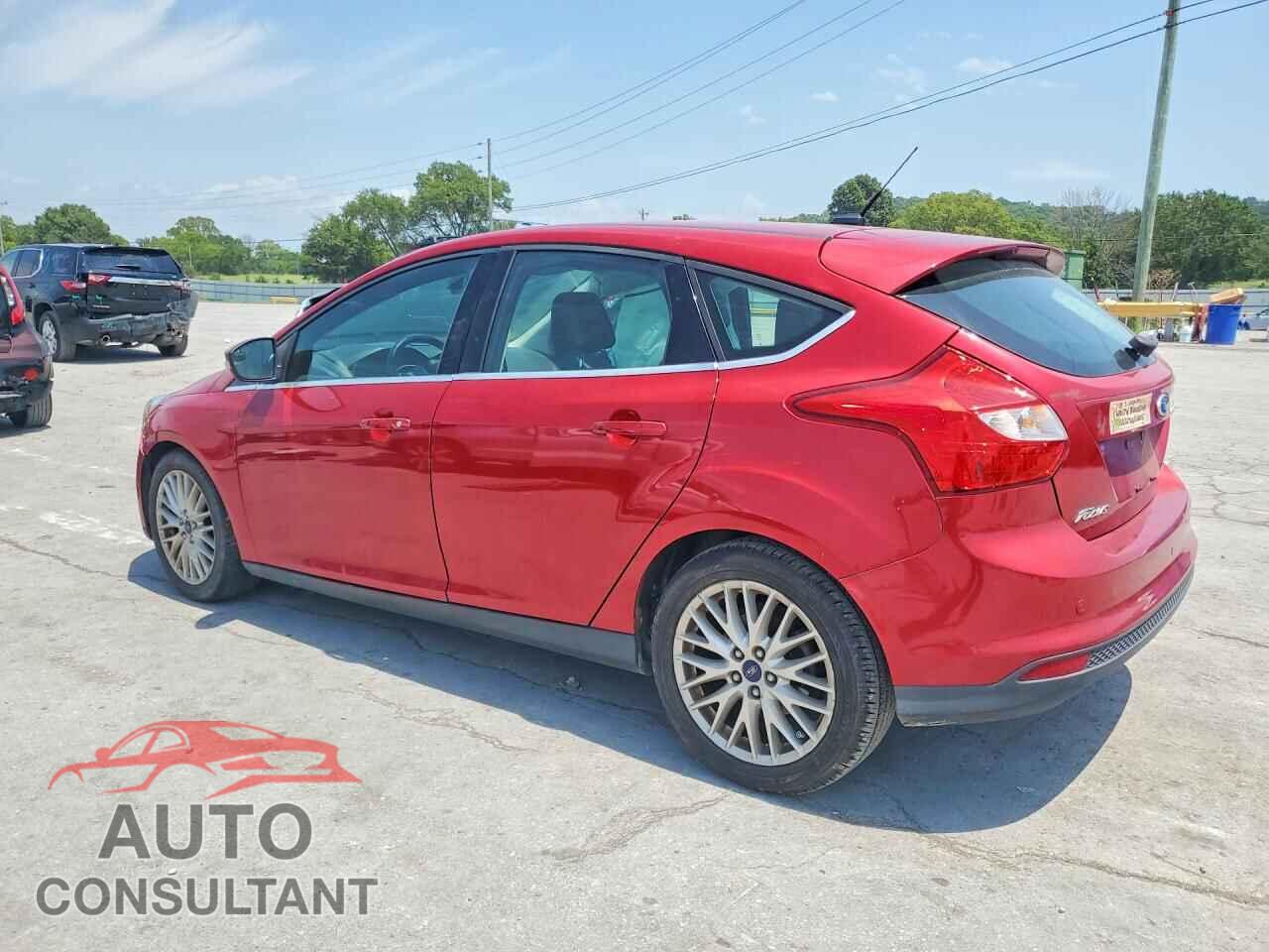FORD FOCUS 2012 - 1FAHP3M21CL308637