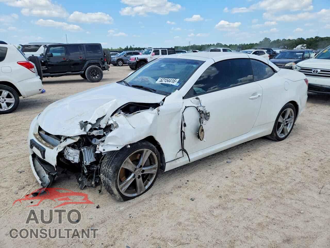LEXUS IS 2012 - JTHFE2C26C2507383