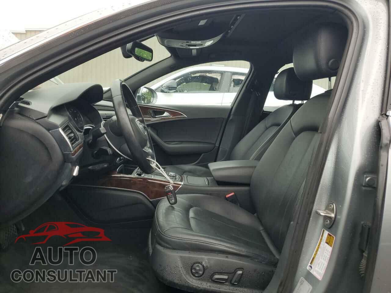 AUDI A6 2012 - WAUGGAFC0CN158134