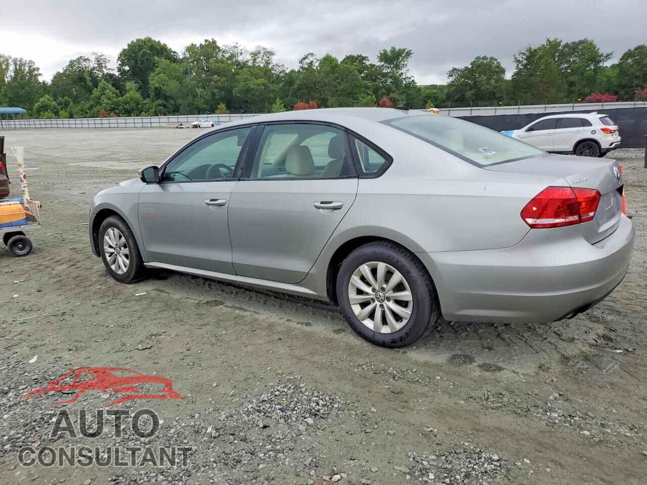 VOLKSWAGEN PASSAT 2014 - 1VWAT7A37EC111158