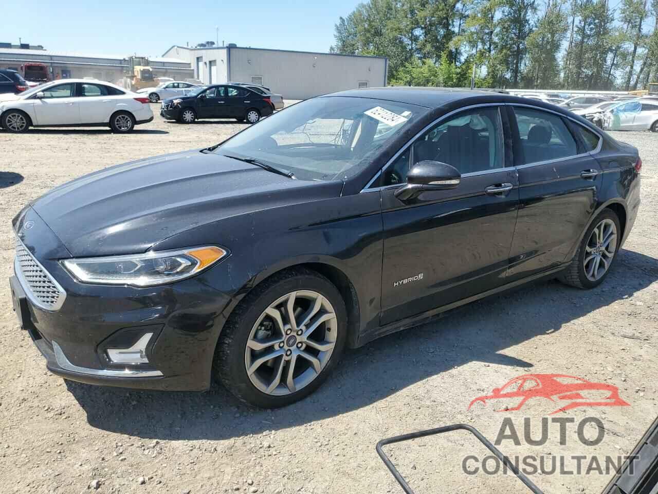 FORD FUSION 2019 - 3FA6P0RU0KR117582