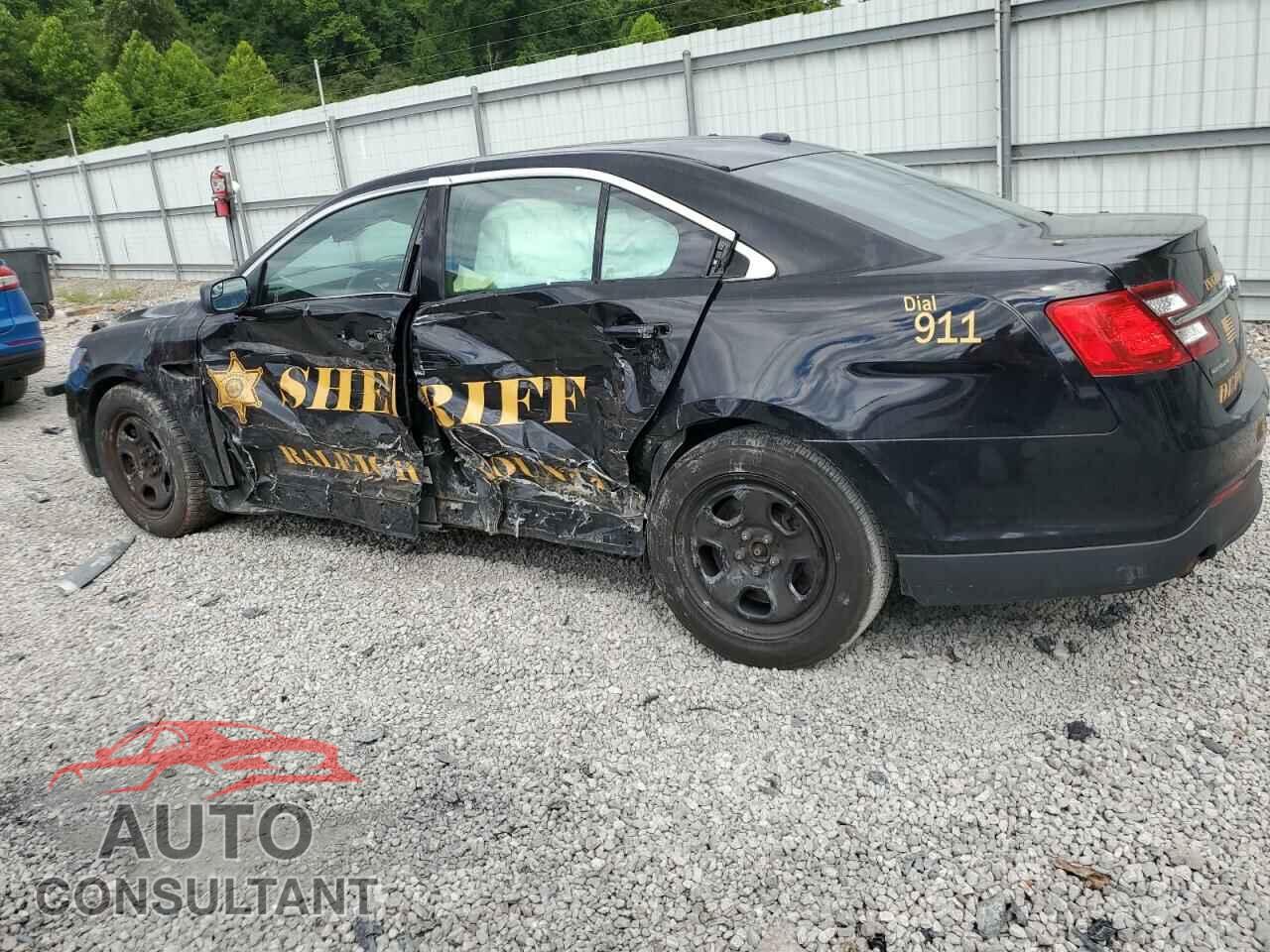 FORD TAURUS 2016 - 1FAHP2MT2GG117875