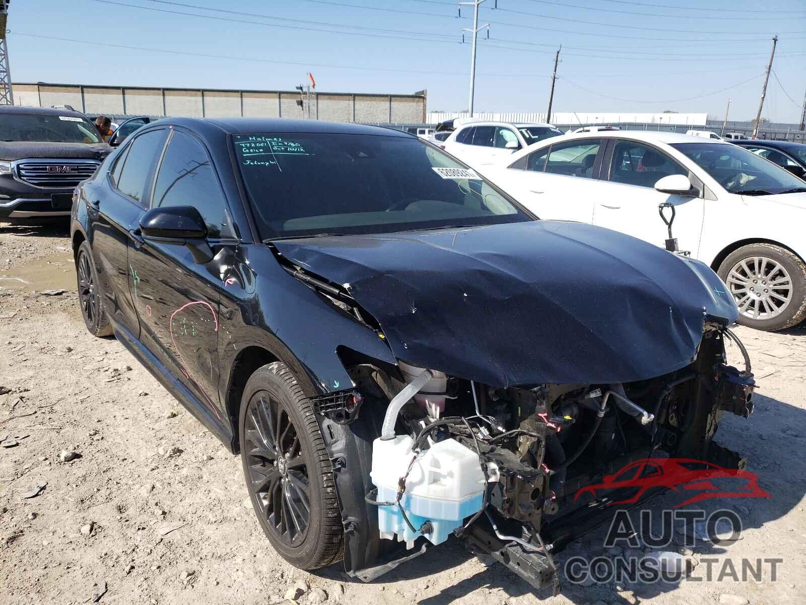 TOYOTA CAMRY 2019 - 4T1B11HKXKU265601