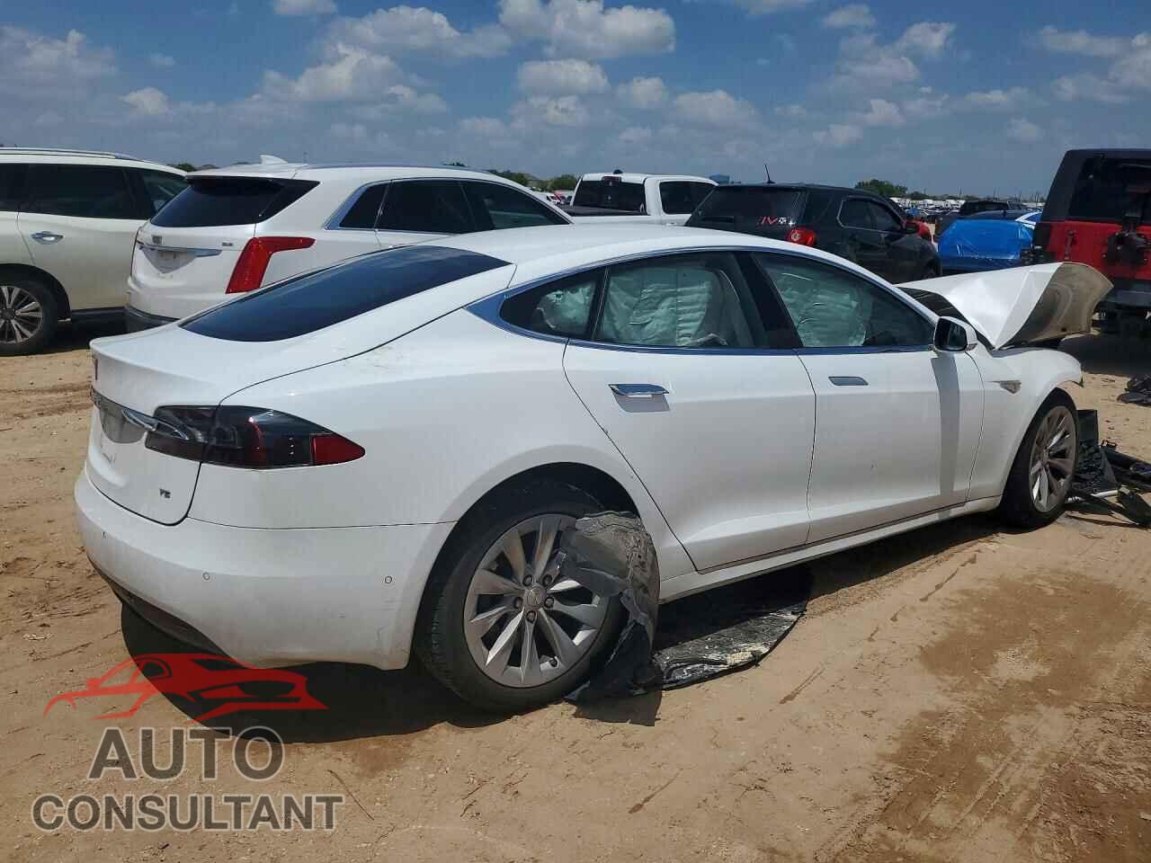 TESLA MODEL S 2016 - 5YJSA1E13GF137524