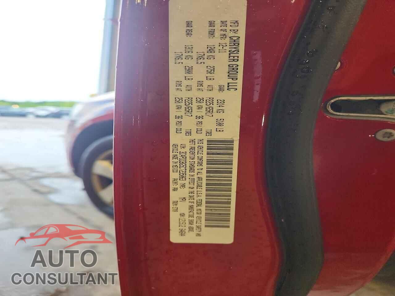 DODGE JOURNEY 2012 - 3C4PDCBG5CT235063