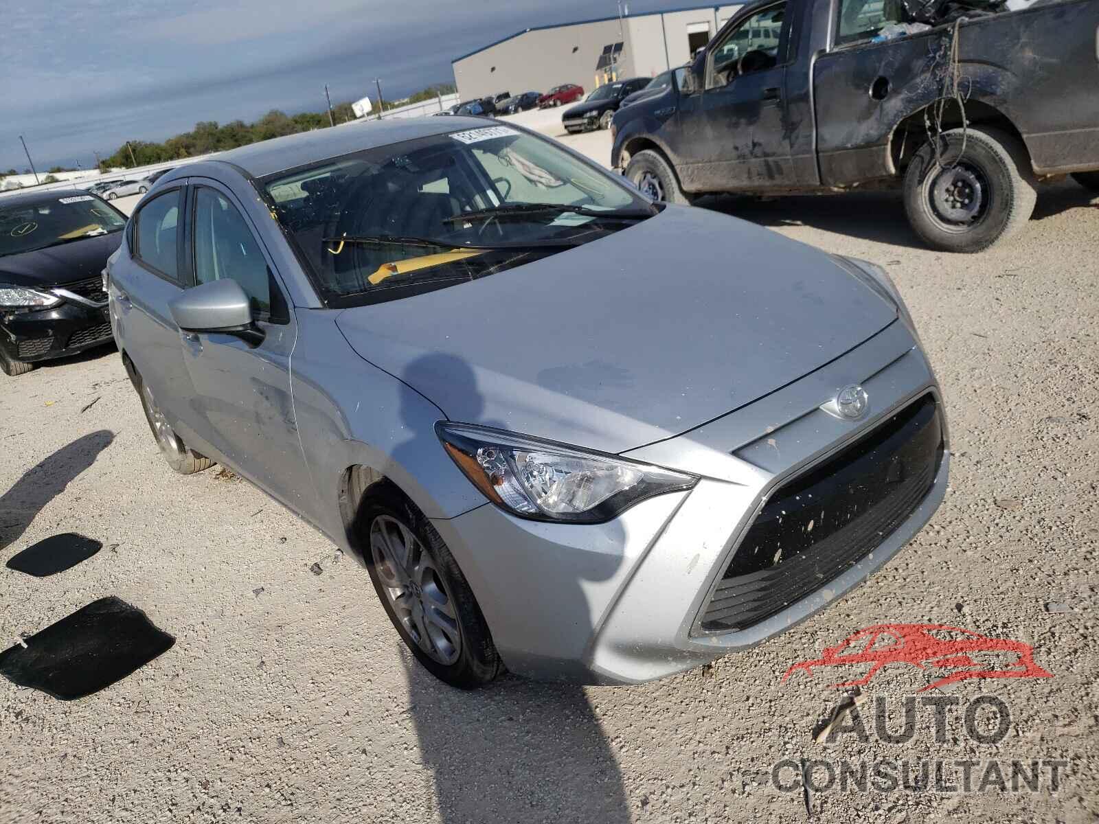 TOYOTA YARIS 2018 - 3MYDLBYV1JY325575