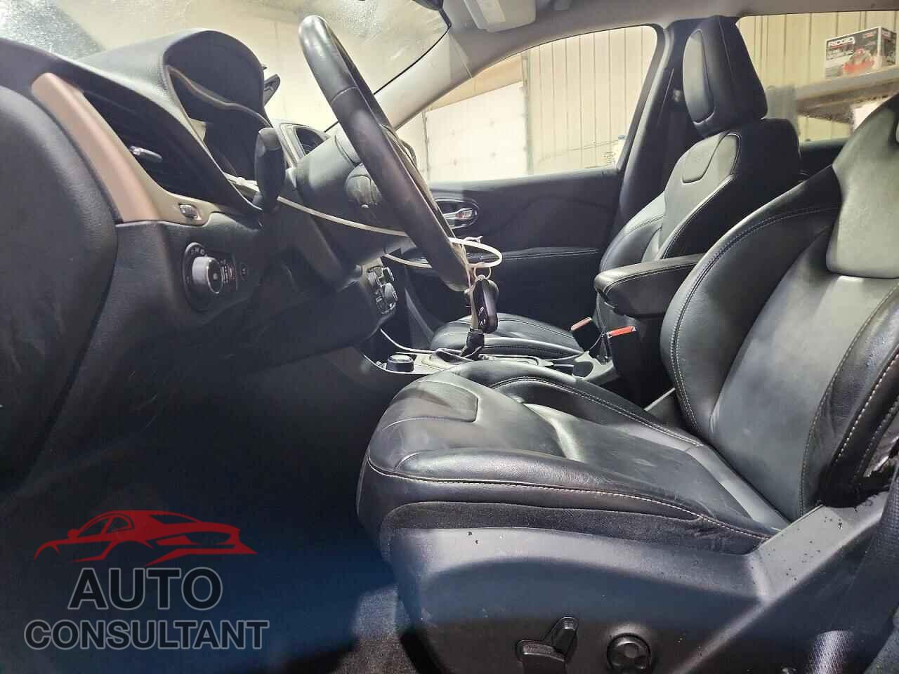 JEEP CHEROKEE 2015 - 1C4PJMCS3FW605068