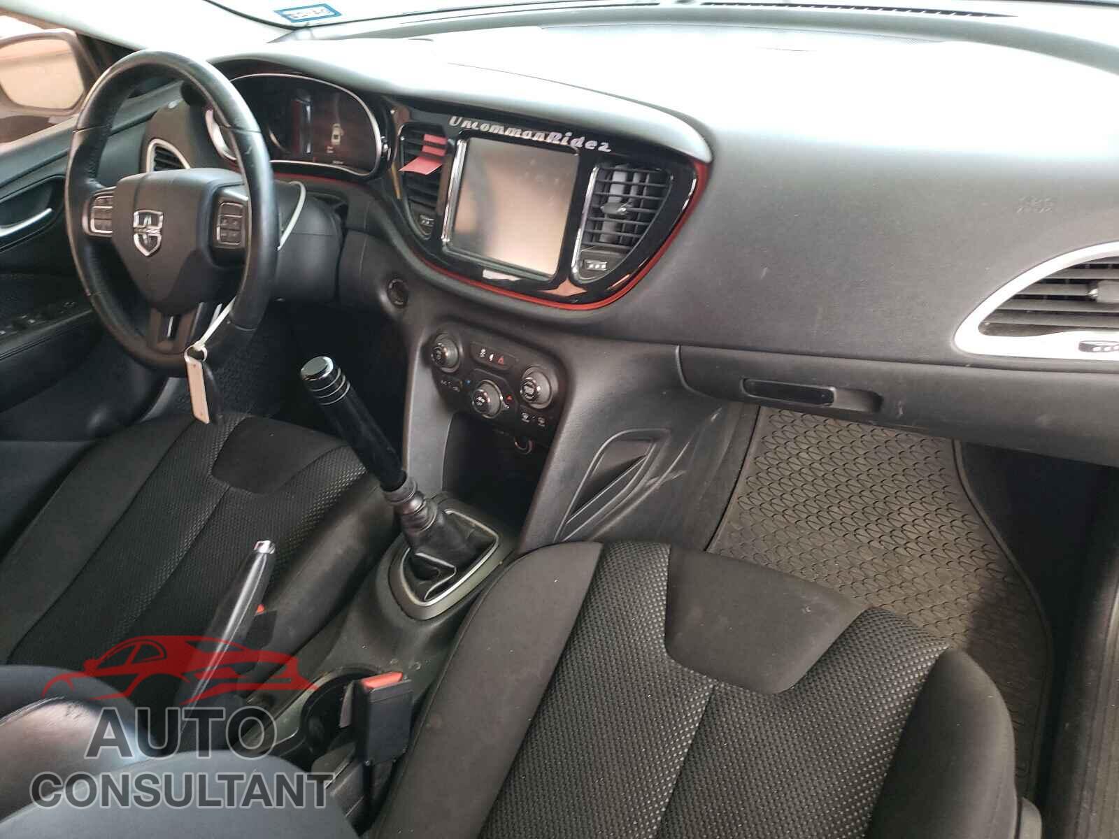 DODGE DART 2016 - 1C3CDFDH3GD680603