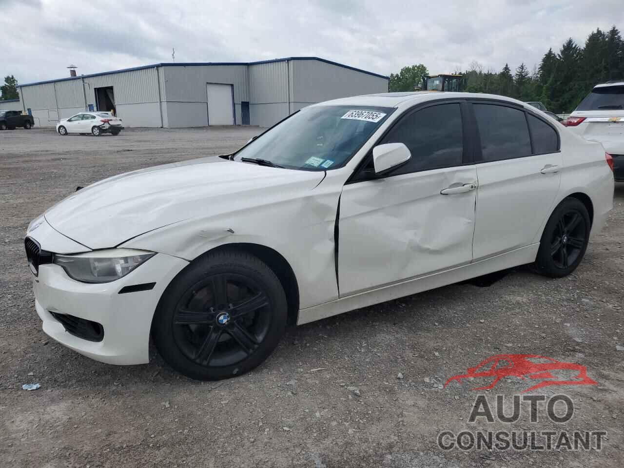 BMW 3 SERIES 2015 - WBA3B5C52FF959785