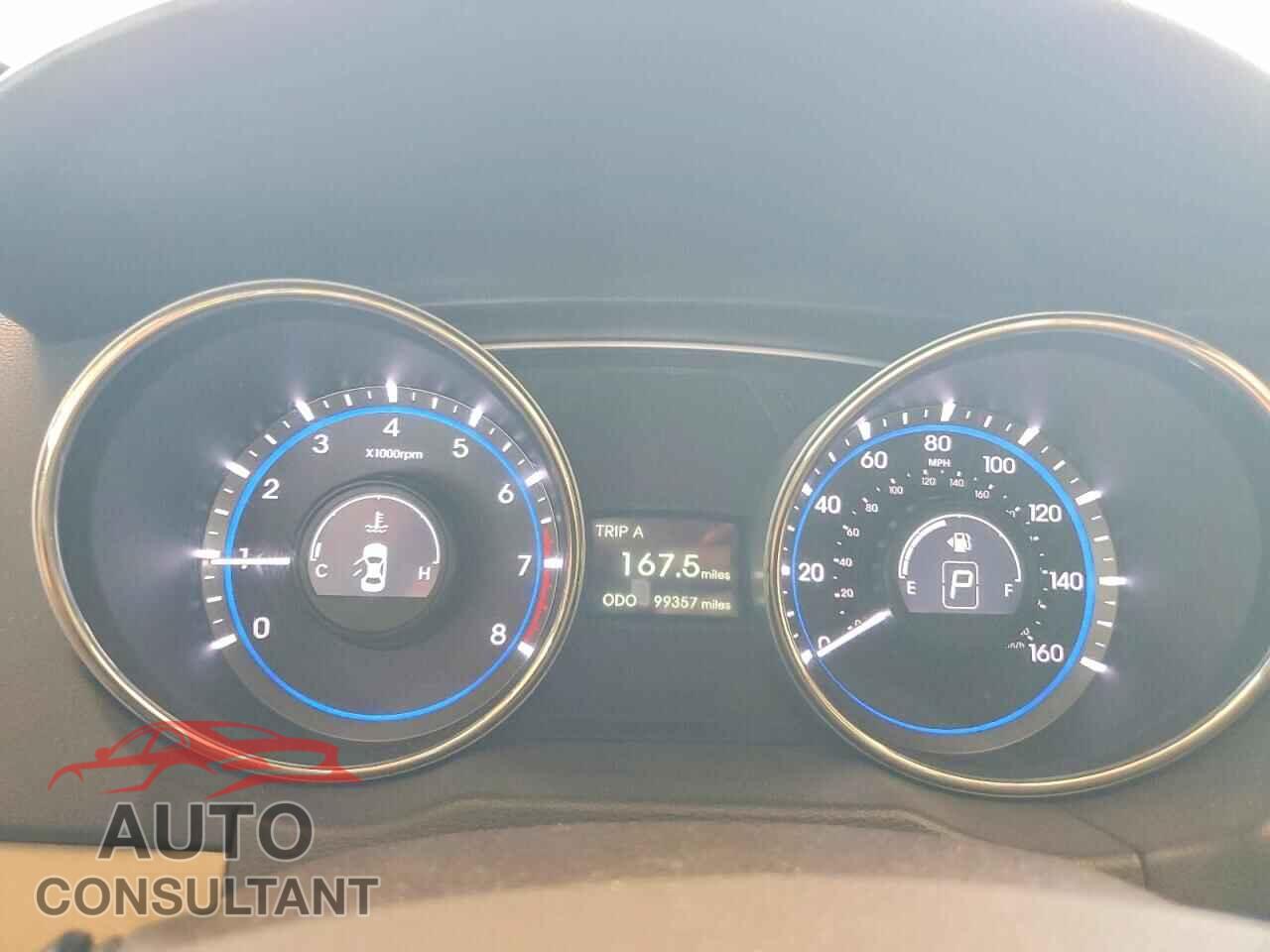 HYUNDAI SONATA 2013 - 5NPEB4AC3DH683028