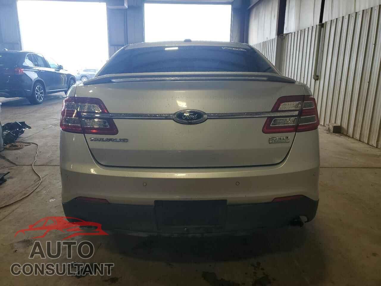 FORD TAURUS 2013 - 1FAHP2KTXDG149665