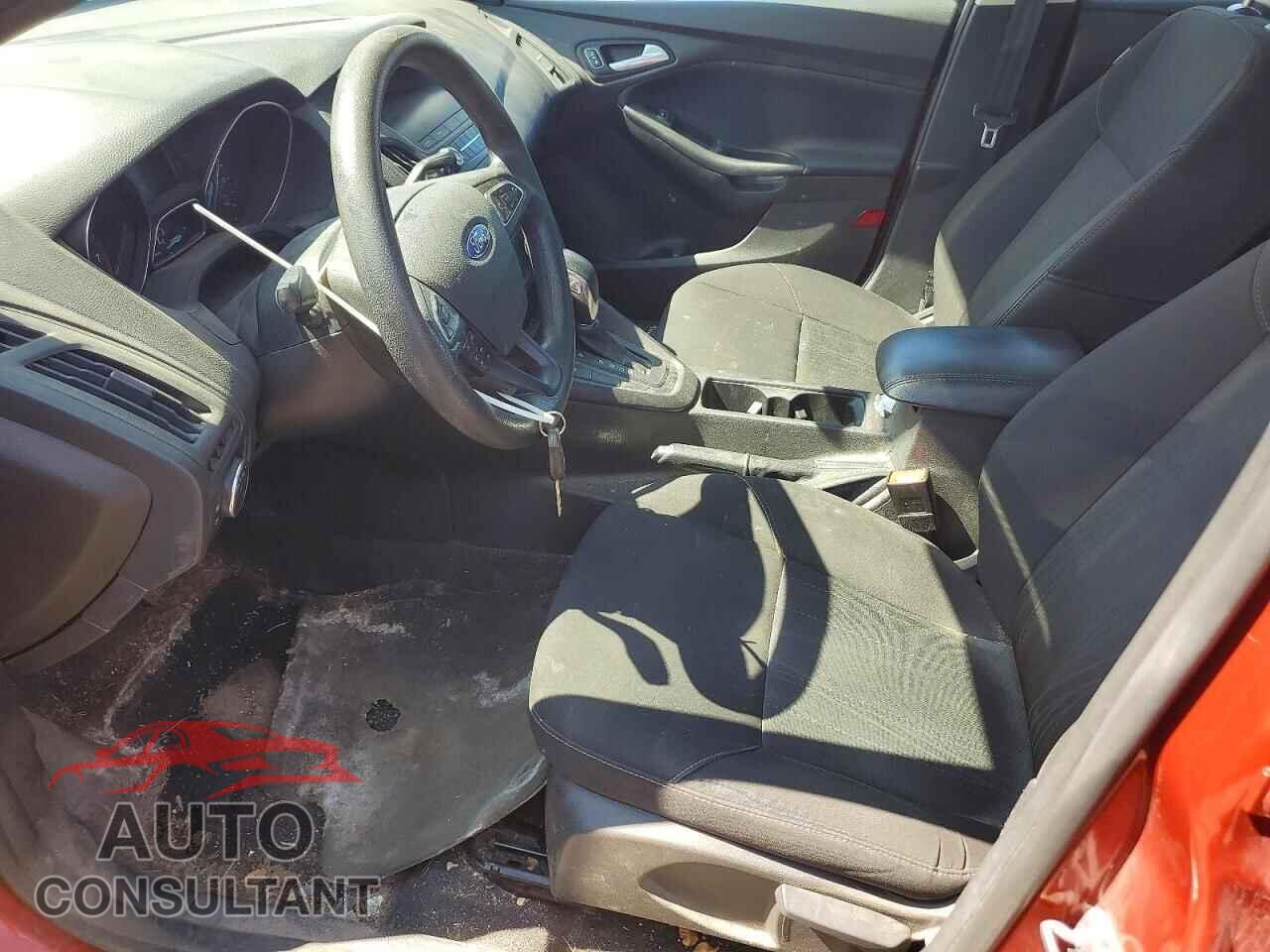 FORD FOCUS 2018 - 1FADP3FE2JL310934