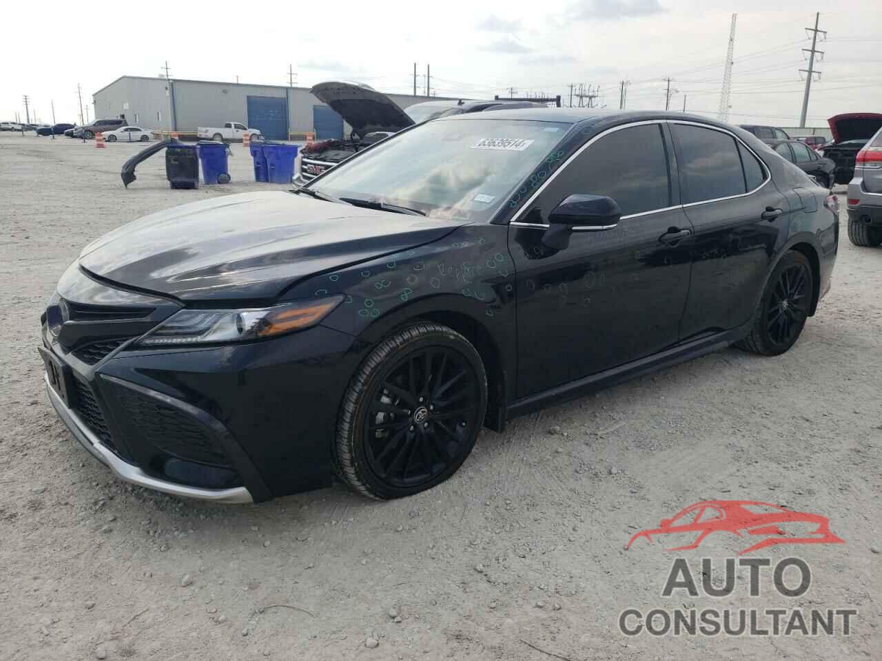 TOYOTA CAMRY 2023 - 4T1K31AK1PU618786