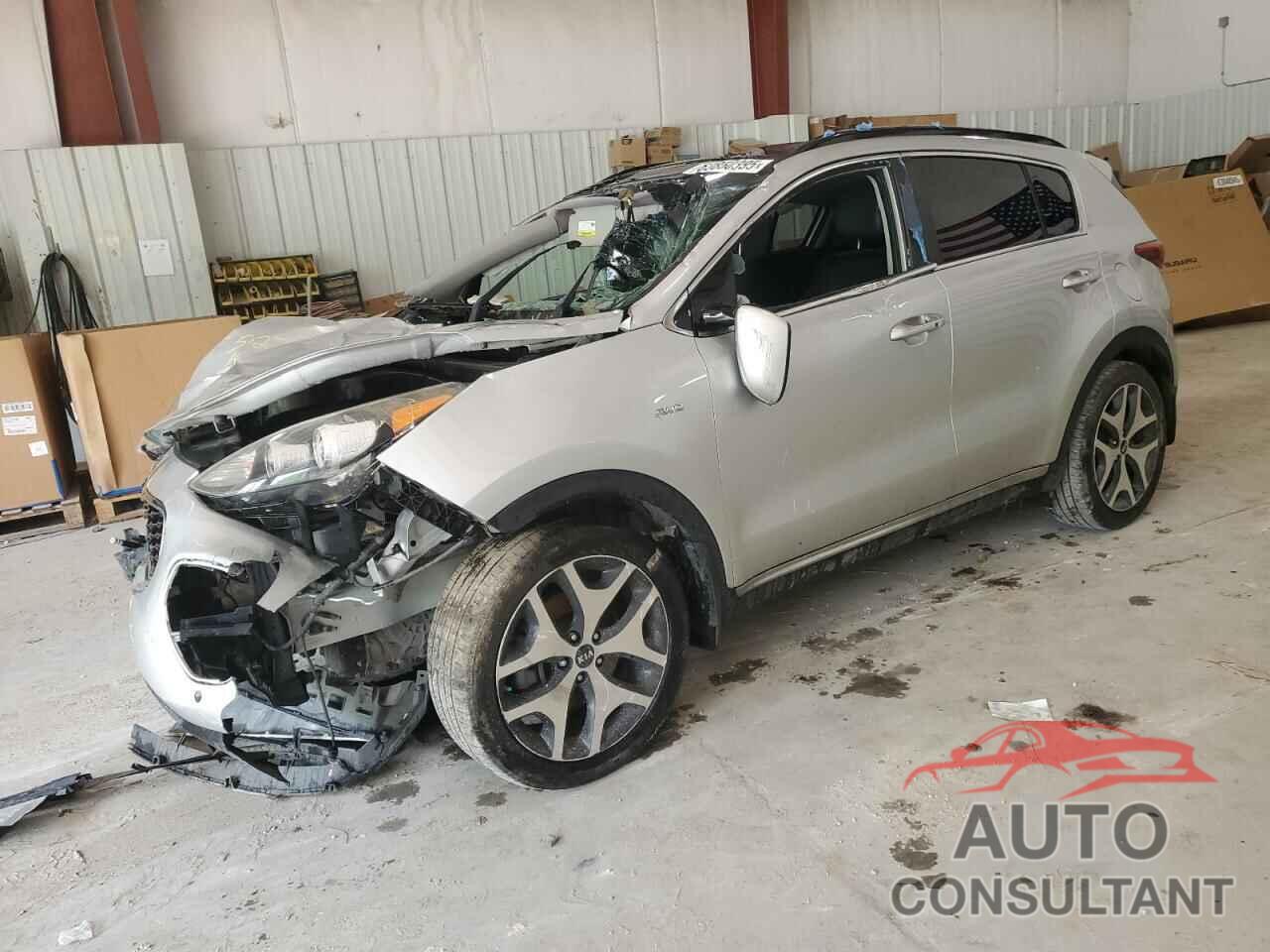 KIA SPORTAGE 2018 - KNDPRCA67J7363185