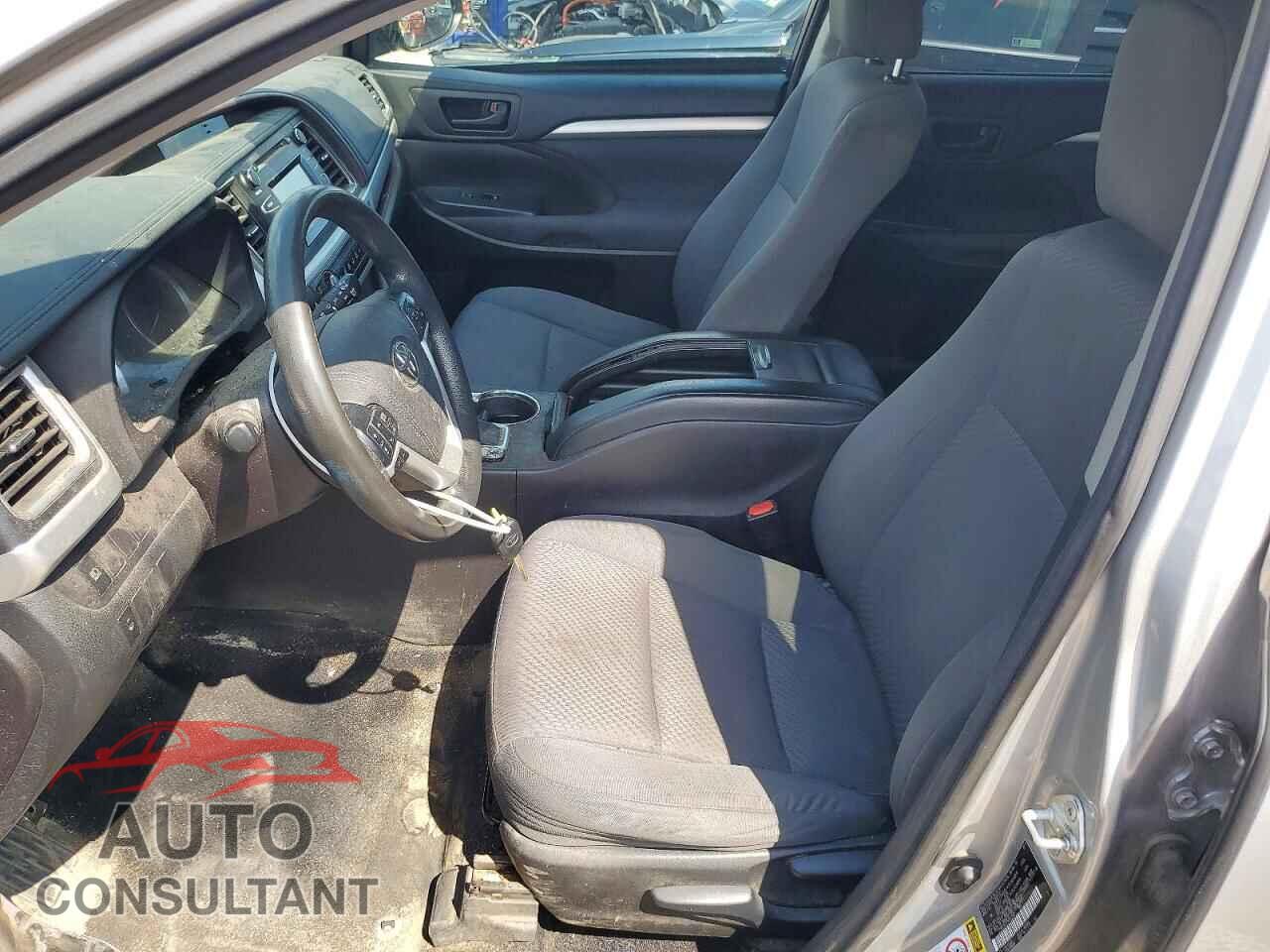 TOYOTA HIGHLANDER 2017 - 5TDBZRFH7HS442802