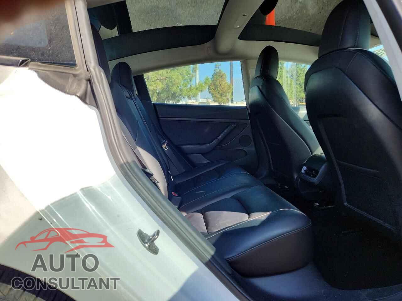 TESLA MODEL 3 2022 - 5YJ3E1EB4NF131486