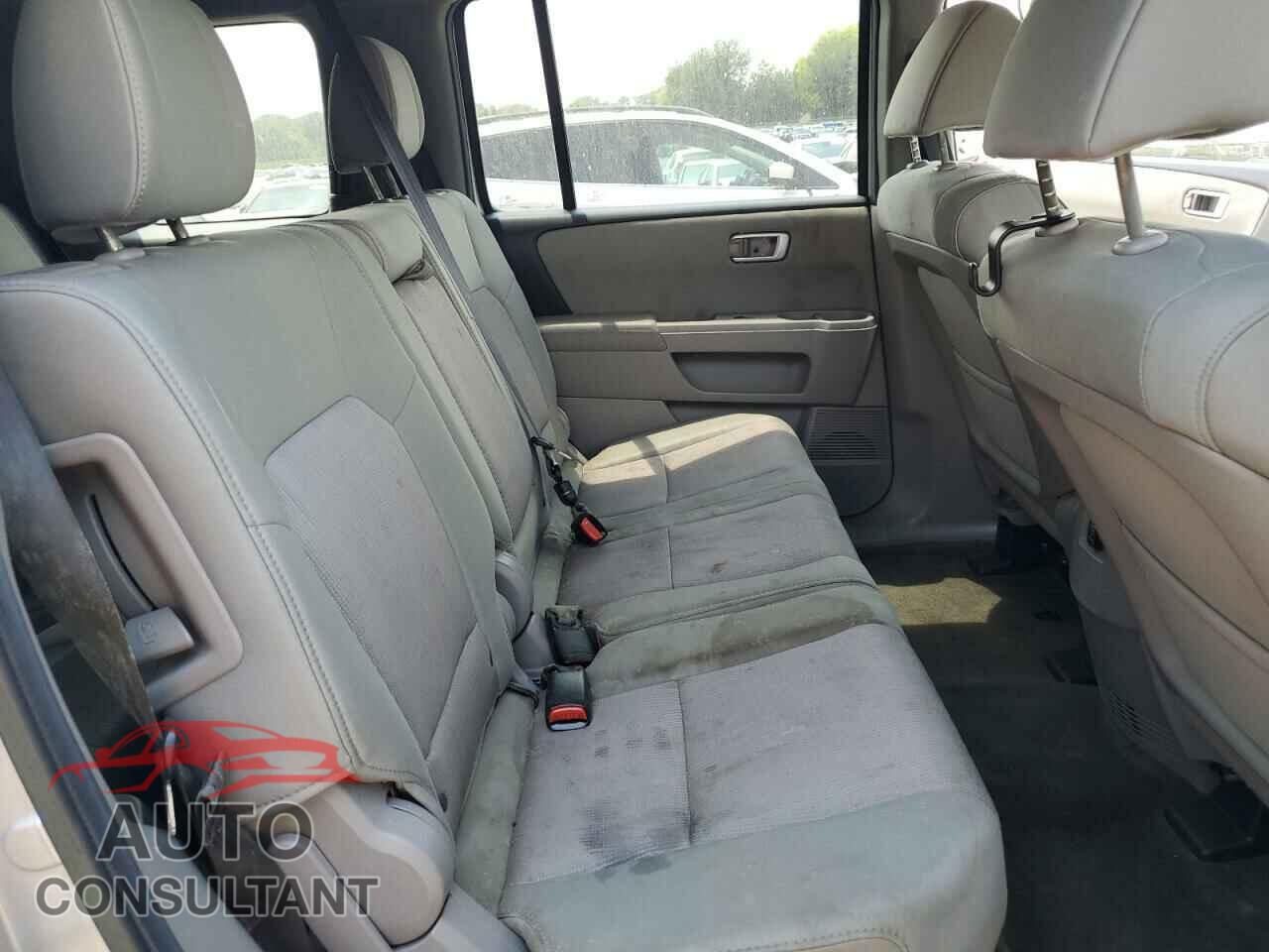 HONDA PILOT 2013 - 5FNYF3H40DB019035