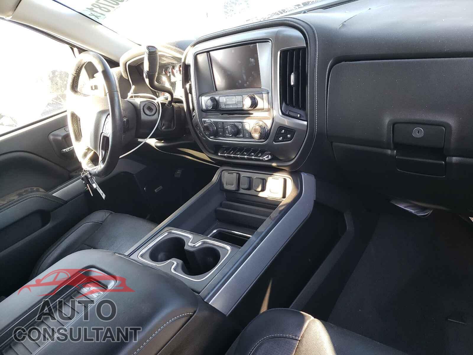 CHEVROLET SILVERADO 2018 - 3GCUKSEC9JG551728
