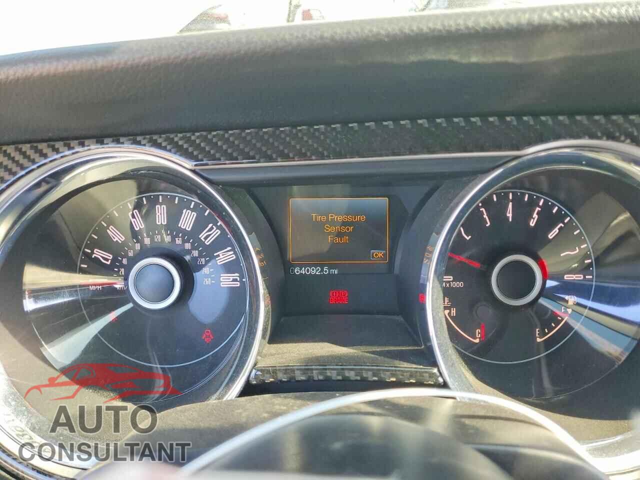FORD MUSTANG 2014 - 1ZVBP8CF9E5255711