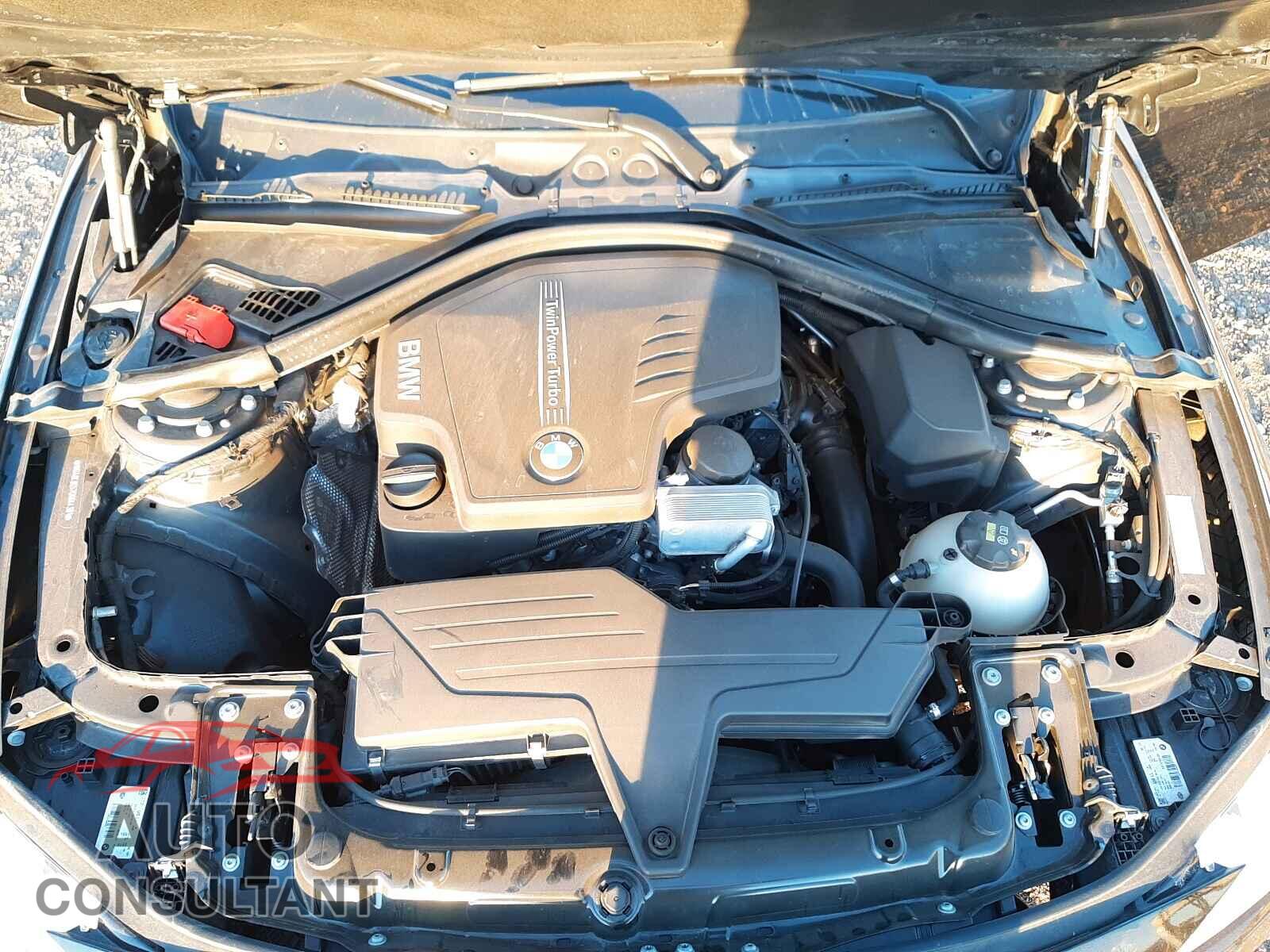 BMW 3 SERIES 2016 - WBA8E9C57GK644381