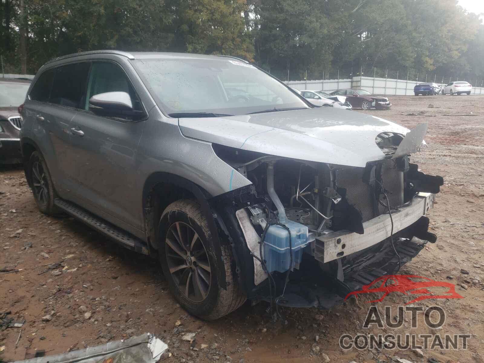 TOYOTA HIGHLANDER 2018 - 5TDJZRFH2JS560046
