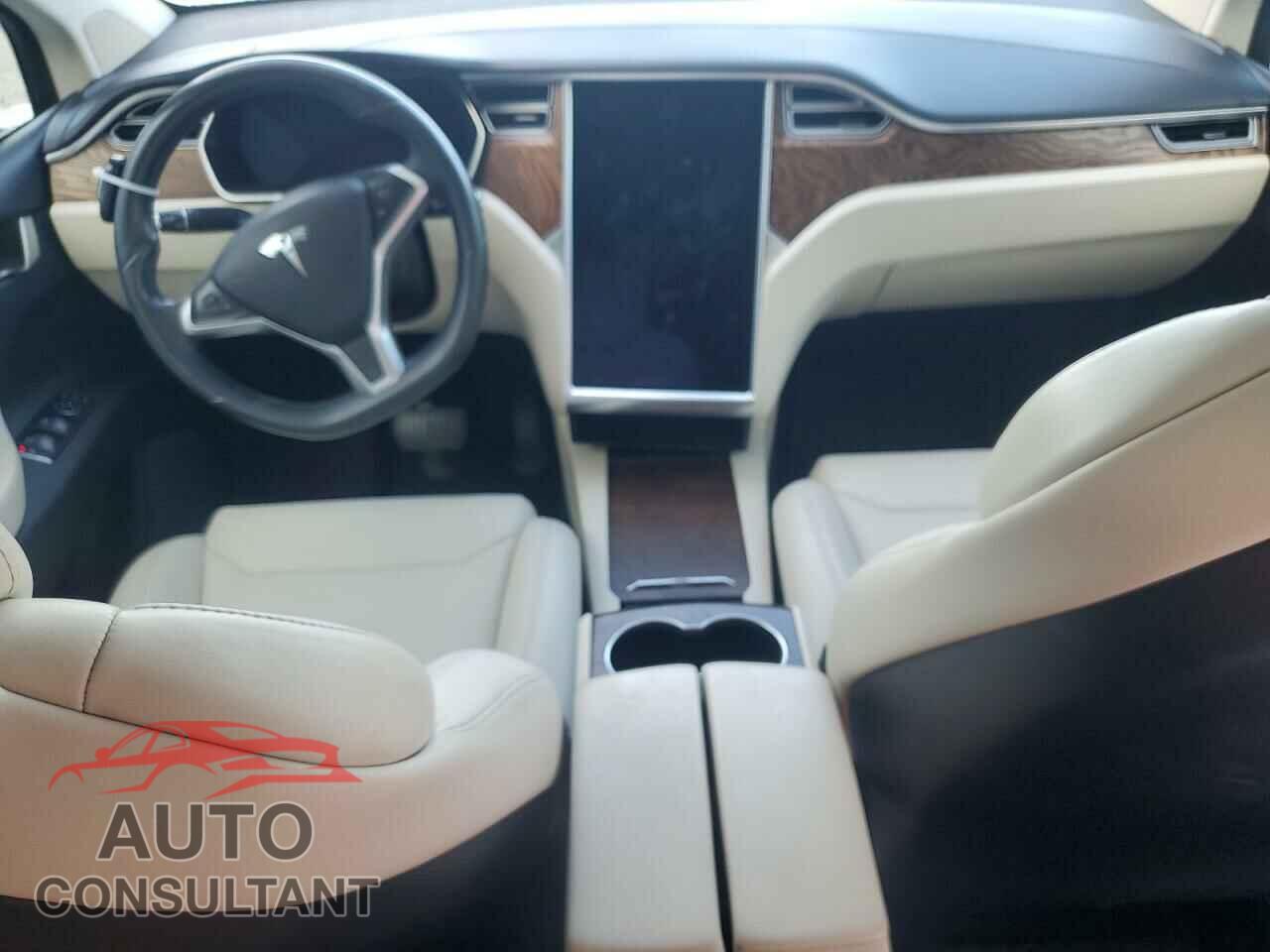 TESLA MODEL X 2018 - 5YJXCDE2XJF088324