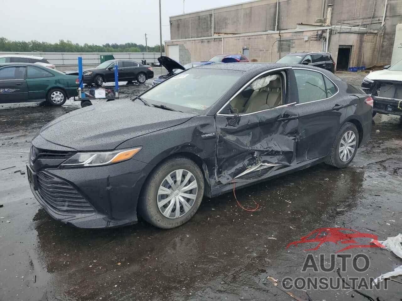 TOYOTA CAMRY 2018 - 4T1B31HK0JU503190