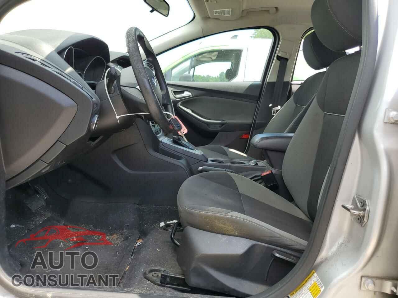 FORD FOCUS 2014 - 1FADP3F29EL446473