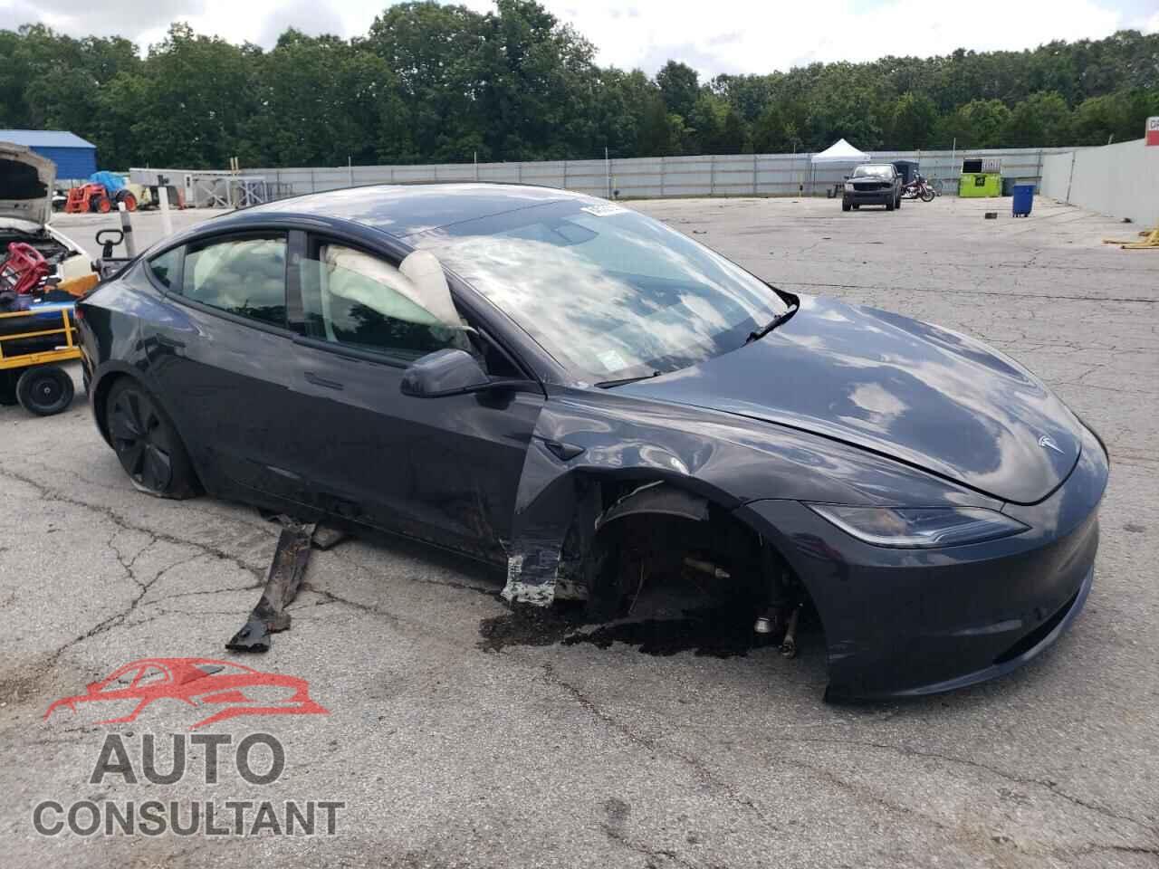 TESLA MODEL 3 2024 - 5YJ3E1EA1RF736482