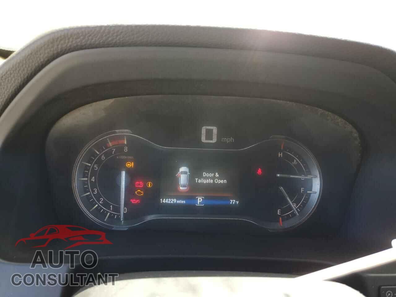HONDA PILOT 2017 - 5FNYF5H32HB038579