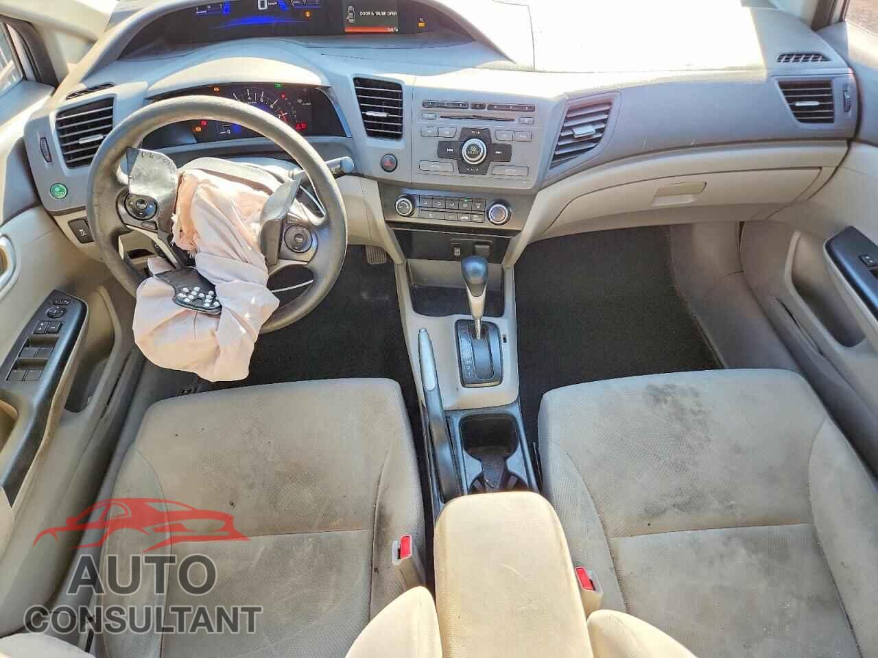 HONDA CIVIC 2012 - 2HGFB2F45CH121053
