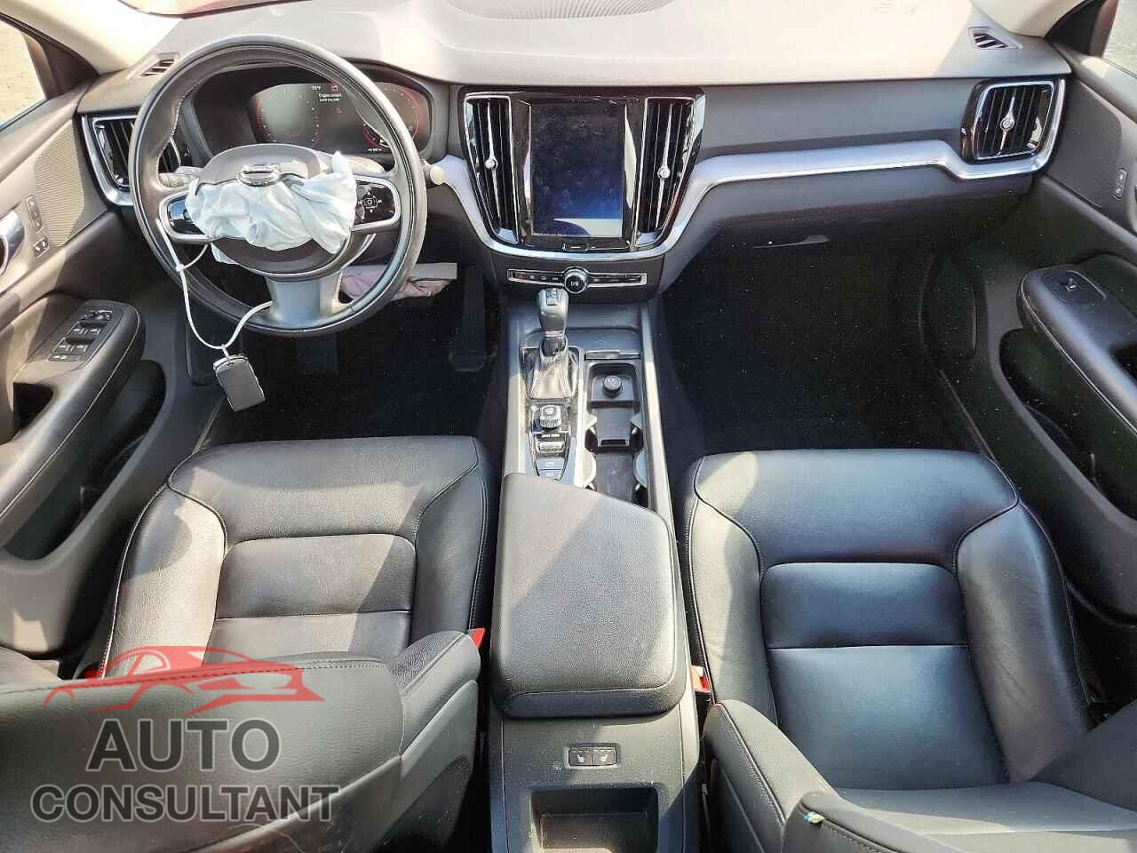 VOLVO S60 2020 - 7JRA22TK1LG040592