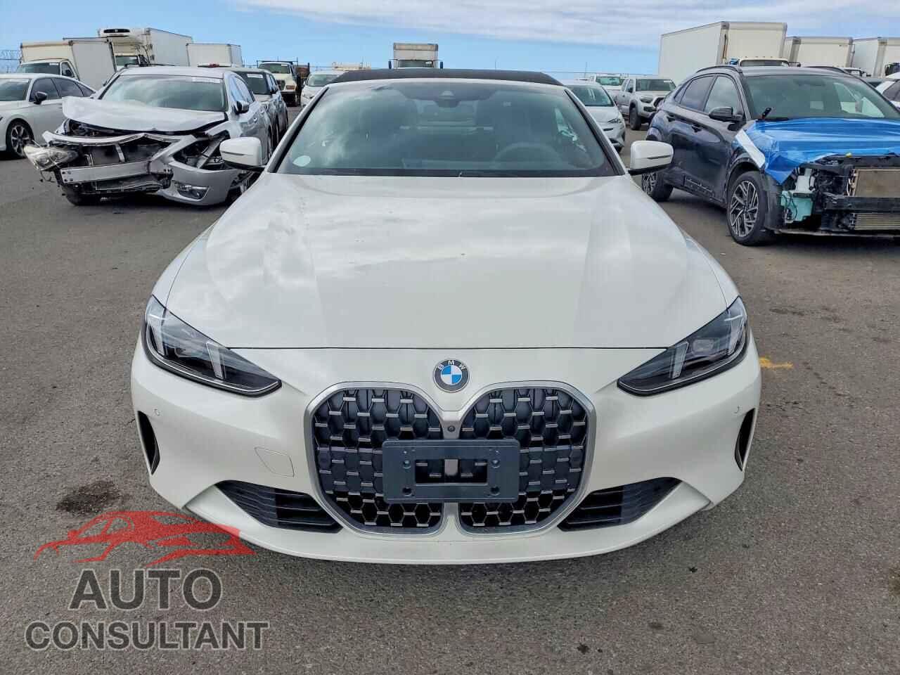 BMW 4 SERIES 2027 - WBA33DB04VCX89457