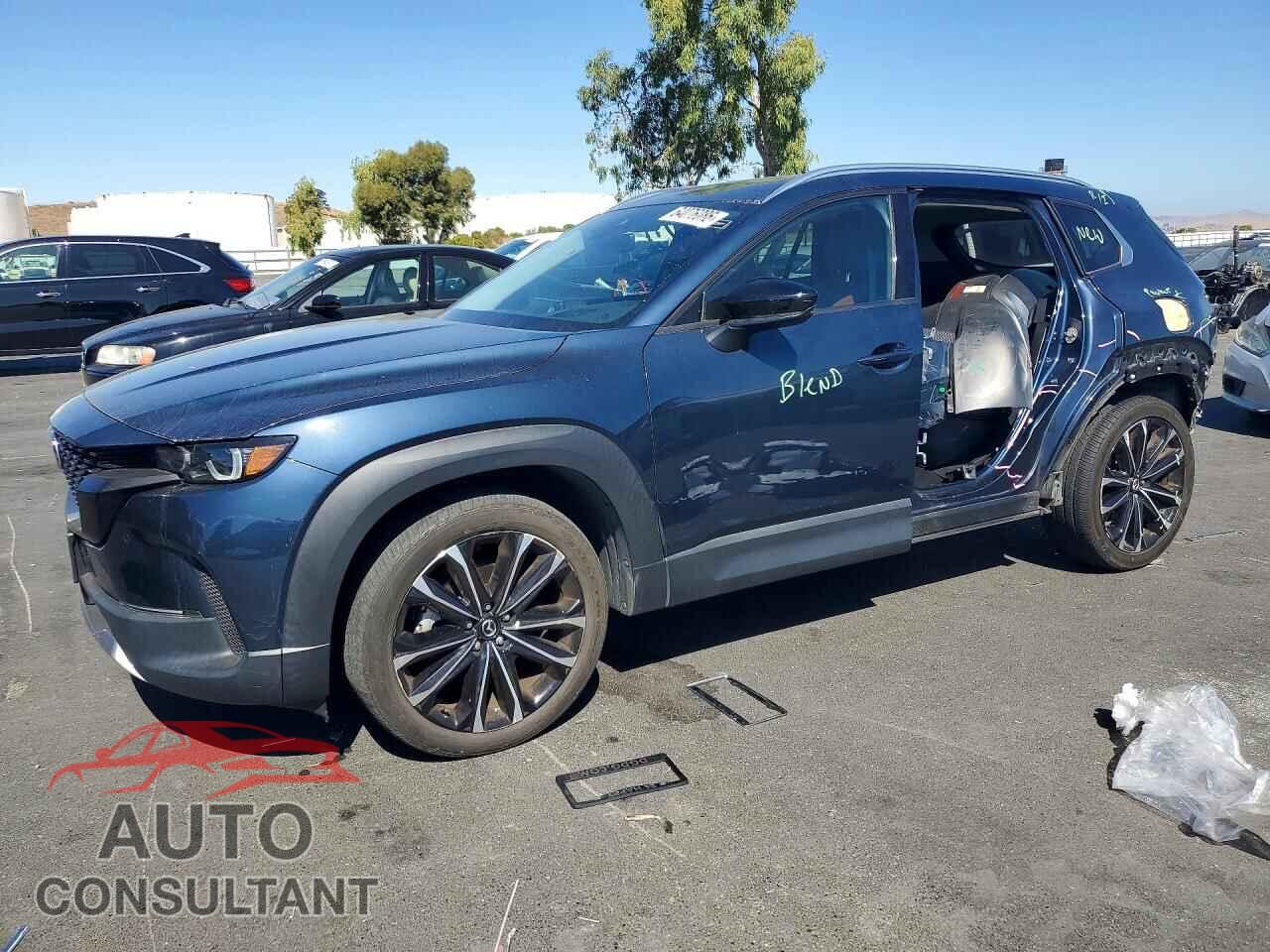 MAZDA CX-50 2023 - 7MMVABEY3PN120532