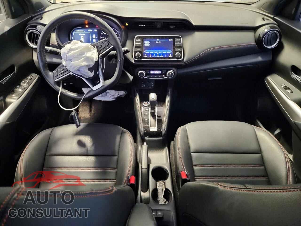 NISSAN KICKS 2019 - 3N1CP5CU2KL561846