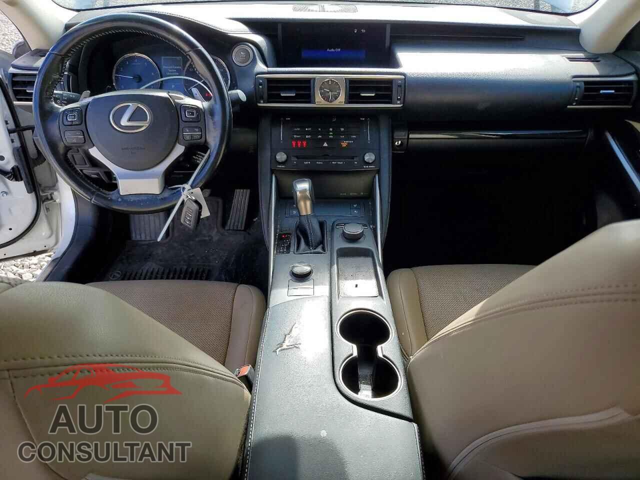LEXUS IS 2017 - JTHCM1D25H5016100