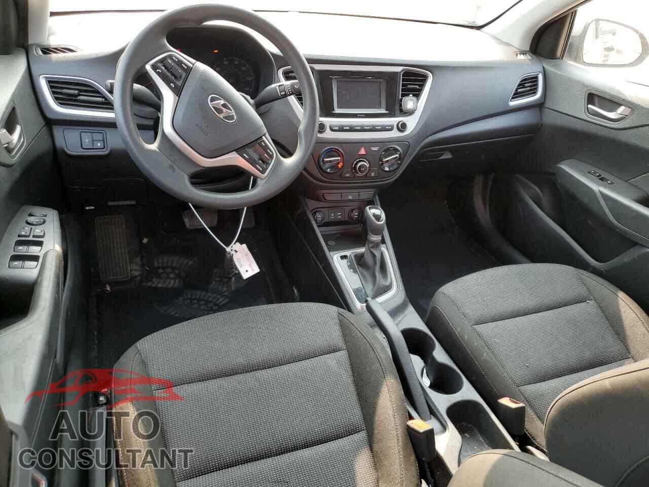 HYUNDAI ACCENT 2022 - 3KPC24A64NE171804