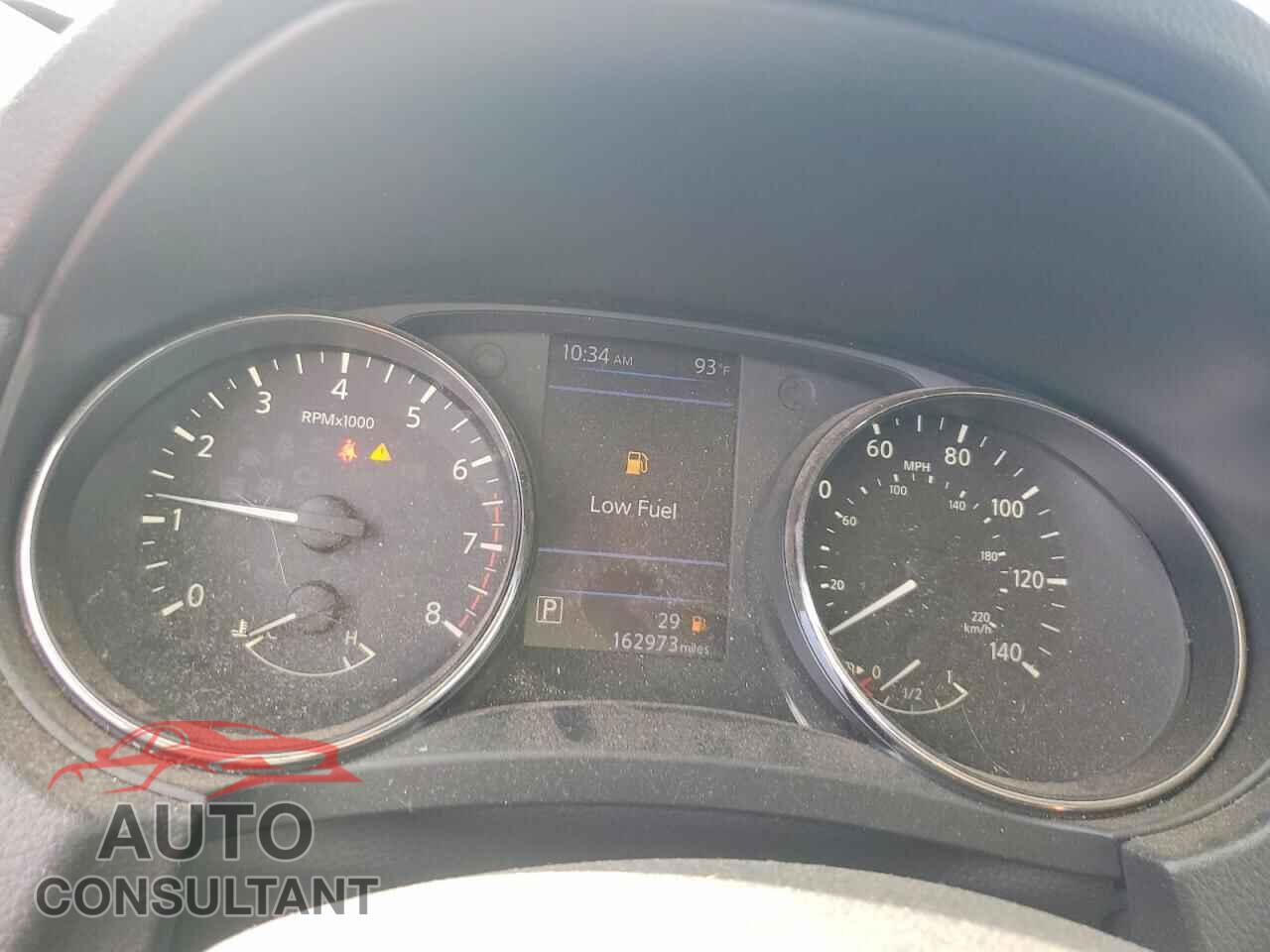 NISSAN ROGUE 2018 - KNMAT2MVXJP606296