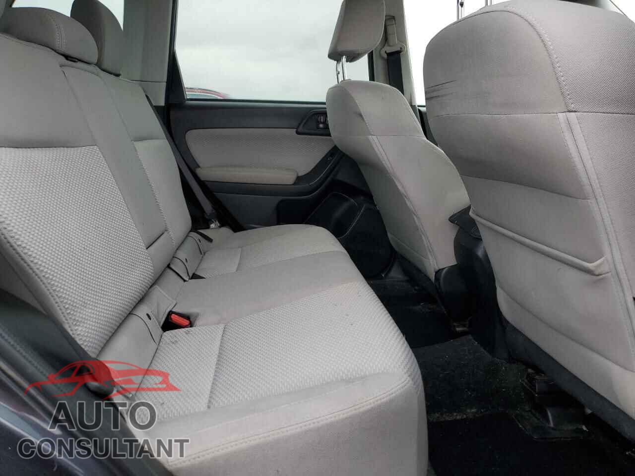 SUBARU FORESTER 2018 - JF2SJAGC5JH553971