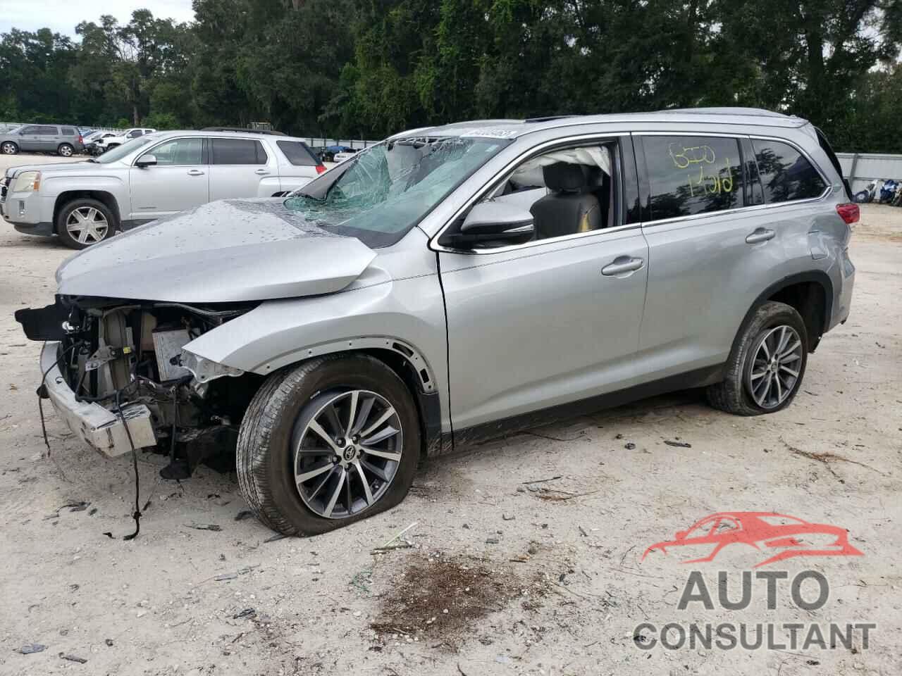 TOYOTA HIGHLANDER 2019 - 5TDKZRFH7KS358406