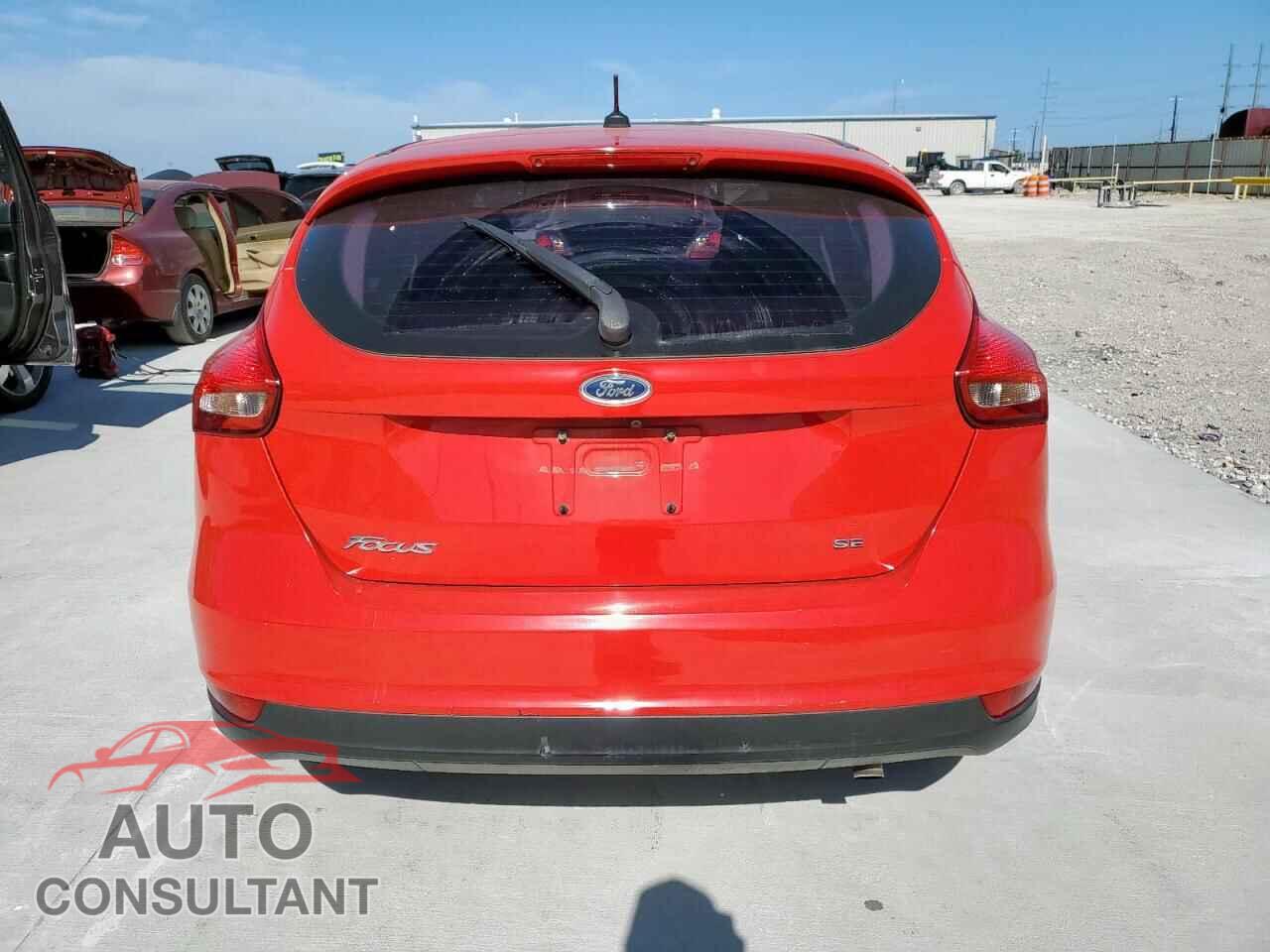FORD FOCUS 2017 - 1FADP3K20HL224852